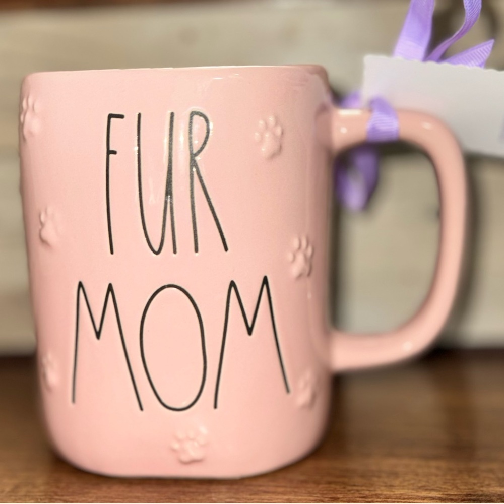 🥰 Rae Dunn Baby Pink FUR MOM Mug With Paw 🐾 Prints Mother’s Day Animal Lover